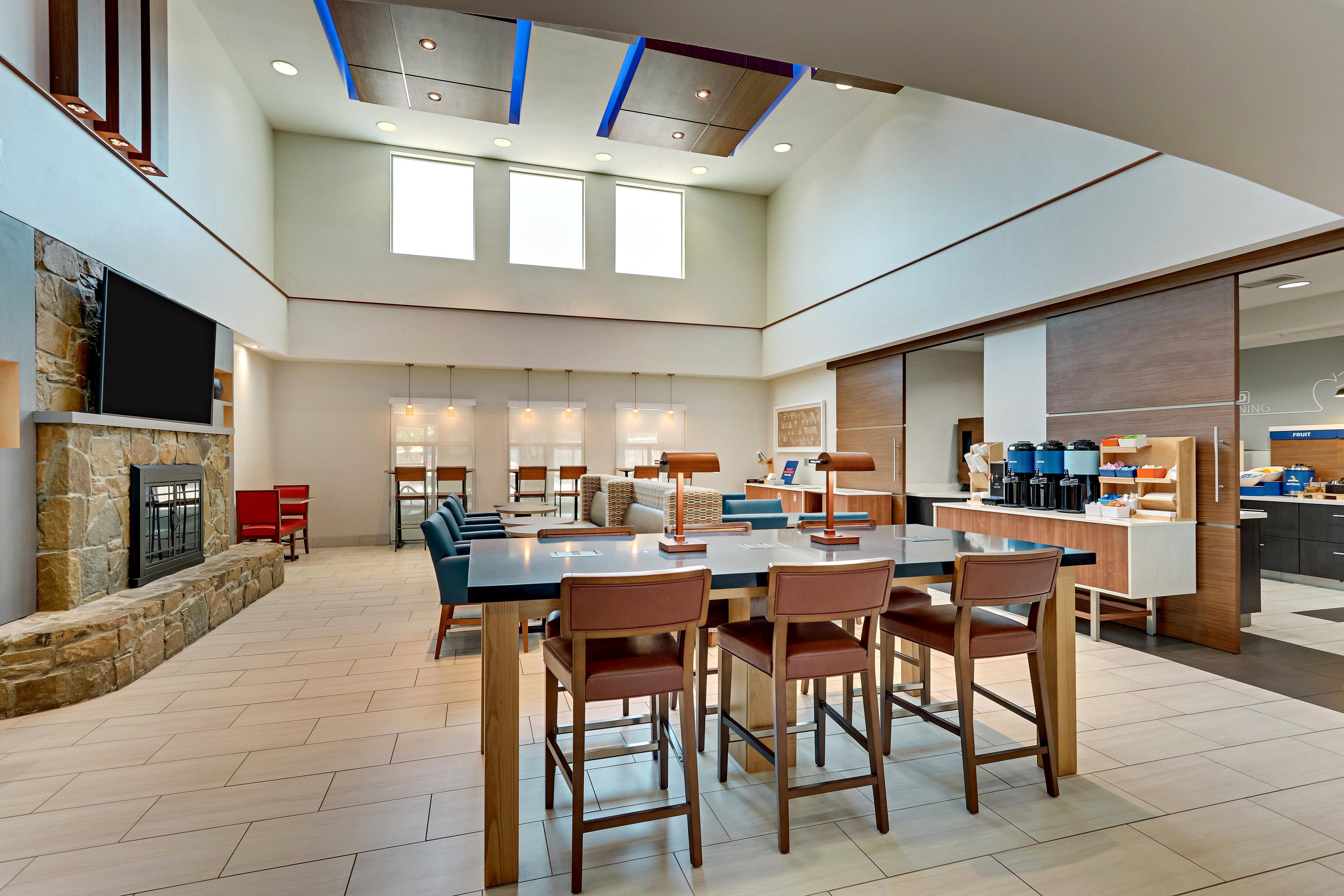 Holiday Inn Express Hotel And Suites Weatherford By Ihg Εξωτερικό φωτογραφία